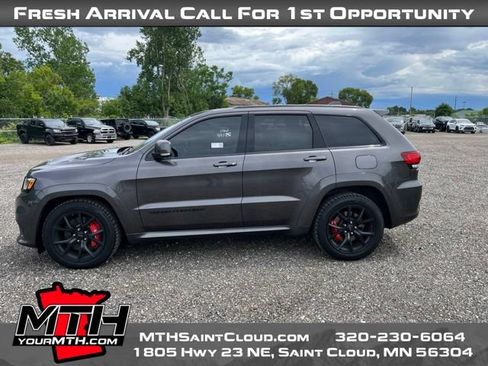 Used 2019 Jeep Grand Cherokee SRT AWD/4WD image 5