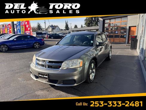 Used 2013 Dodge Avenger SE FWD image 1