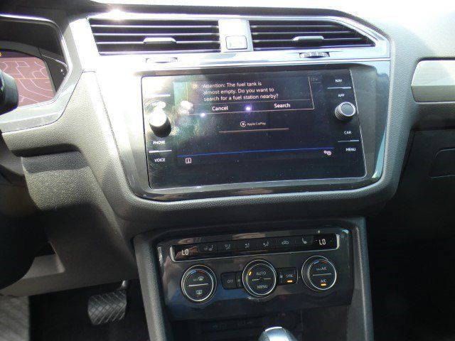 Used 2021 Volkswagen Tiguan SEL FWD image 19