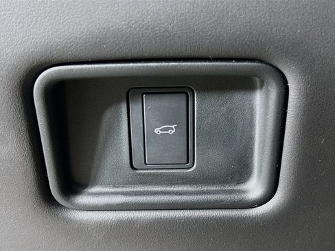 Used 2024 Land Rover Range Rover Sport SE AWD/4WD image 33