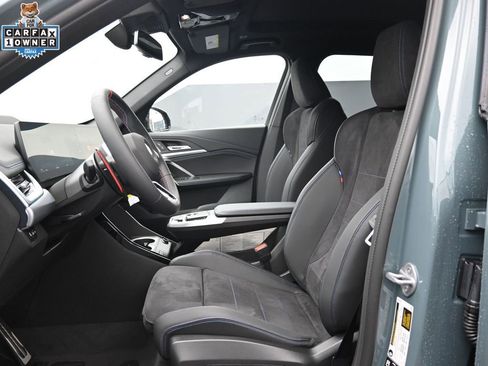 Used 2025 BMW X1 M35i w/ Premium Package image 12