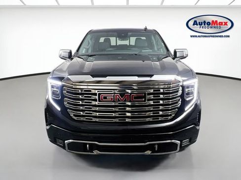 Used 2024 GMC Sierra 1500 Denali w/ Denali Reserve Package AWD/4WD image 9
