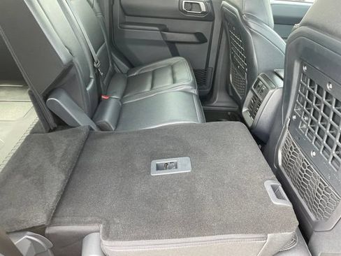 Used 2025 Ford Bronco Badlands AWD/4WD image 62
