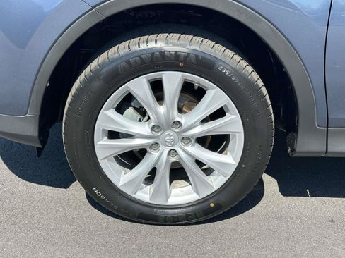 Used 2014 Toyota RAV4 Limited FWD image 29