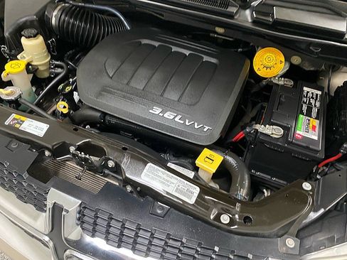 Used 2014 Dodge Grand Caravan SE w/ Quick Order Package 29E SE image 17