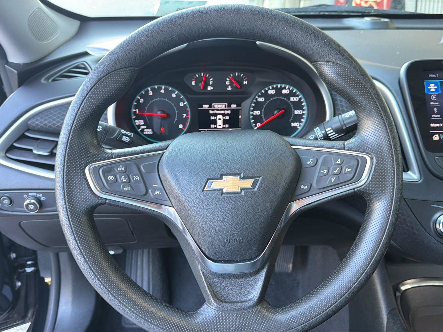Used 2025 Chevrolet Malibu LT FWD image 19