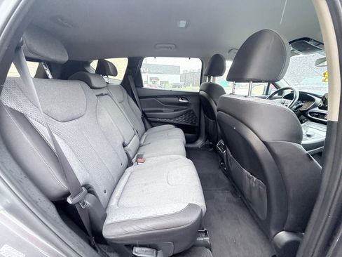 Used 2022 Hyundai Santa Fe SEL w/ Convenience + Premium Package FWD image 12