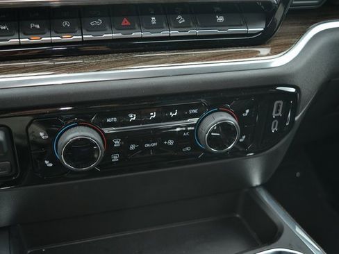 New 2025 Chevrolet Silverado 1500 RST image 30