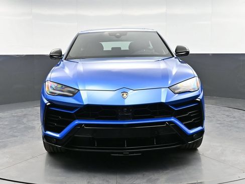 Used 2022 Lamborghini Urus AWD/4WD image 11