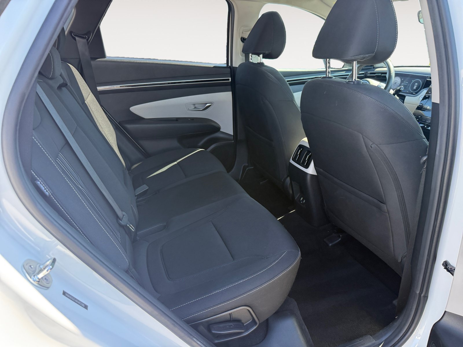 Used 2024 Hyundai Tucson SEL FWD image 18