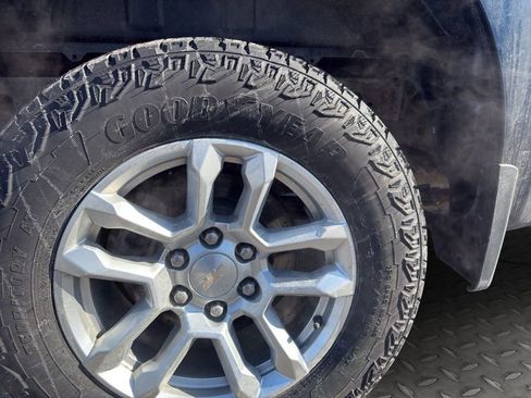 Certified 2022 Chevrolet Silverado 1500 LT image 20