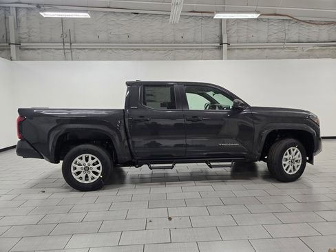 New 2026 Toyota Tacoma SR5 image 15
