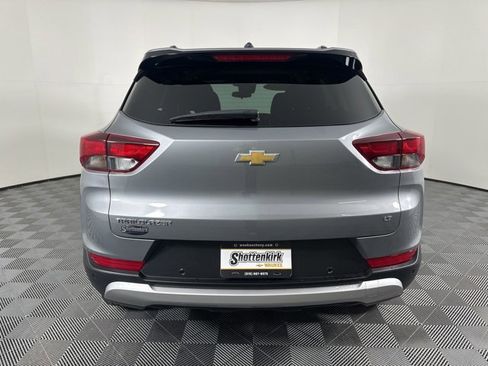 Used 2024 Chevrolet TrailBlazer LT w/ LT Cold Weather Package image 4
