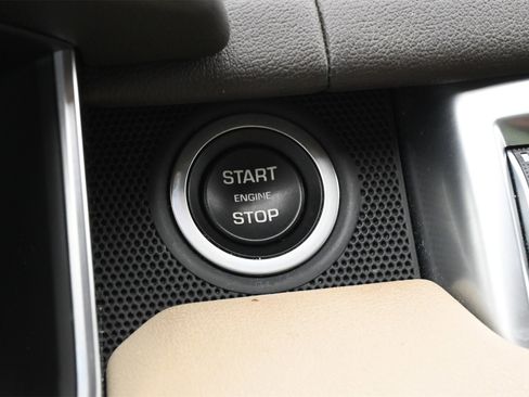 Used 2017 Land Rover Range Rover Sport HSE image 15