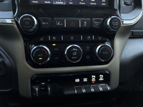 Used 2024 RAM 2500 Laramie w/ Safety Group image 21