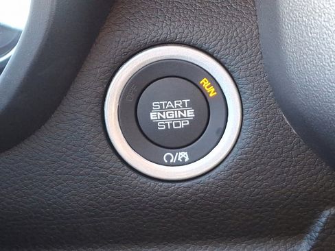 New 2025 RAM 1500 Big Horn AWD/4WD image 18