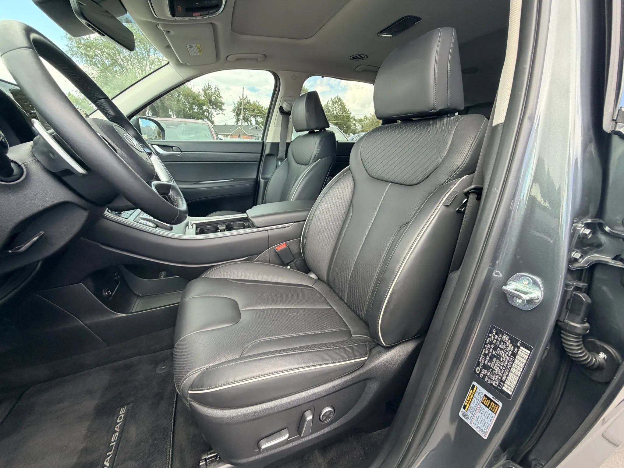 Used 2023 Hyundai Palisade SEL AWD/4WD image 11