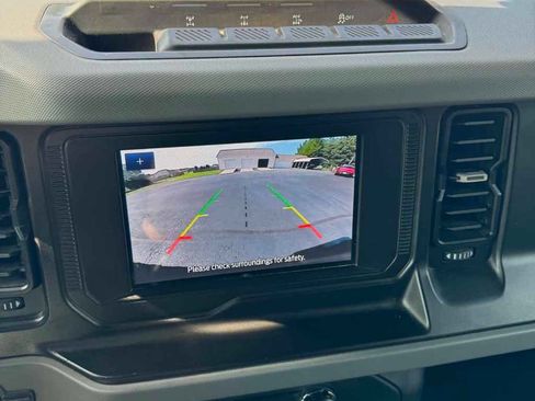 Used 2022 Ford Bronco 4-Door w/ Sasquatch Package AWD/4WD image 13