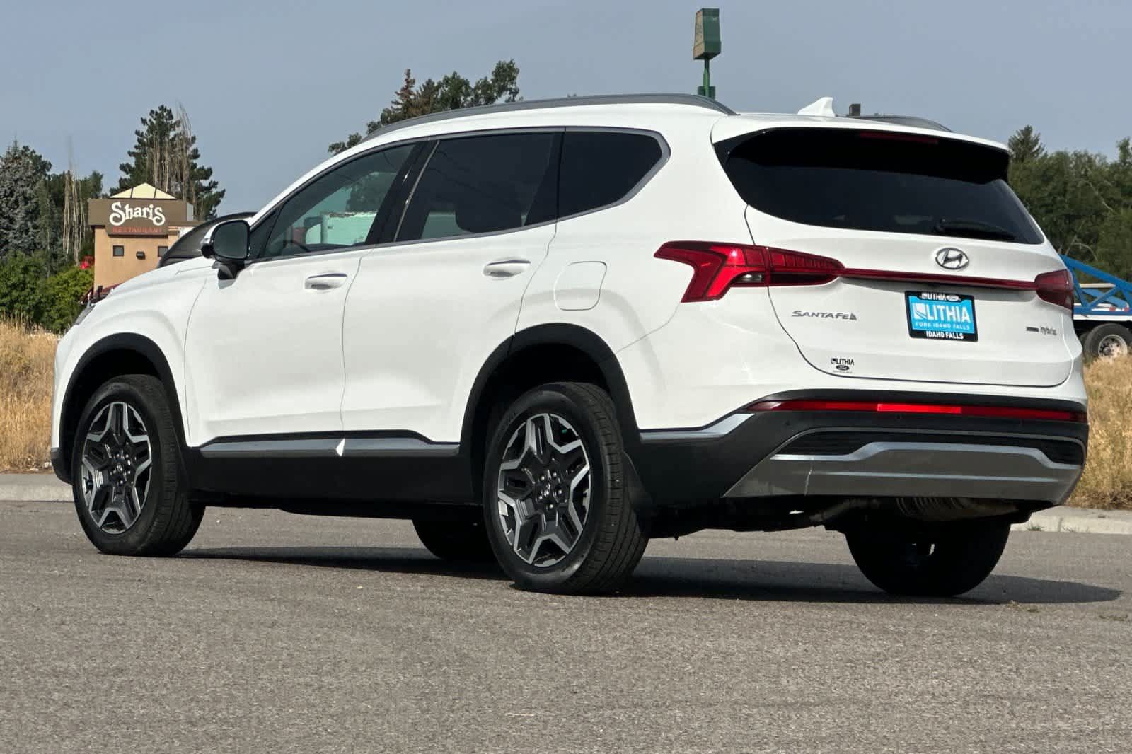 Used 2023 Hyundai Santa Fe SEL Premium AWD/4WD image 6