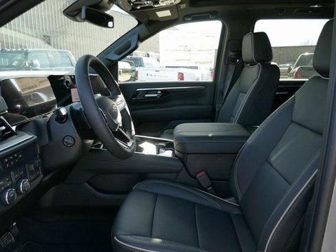 New 2026 Chevrolet Tahoe Premier image 12