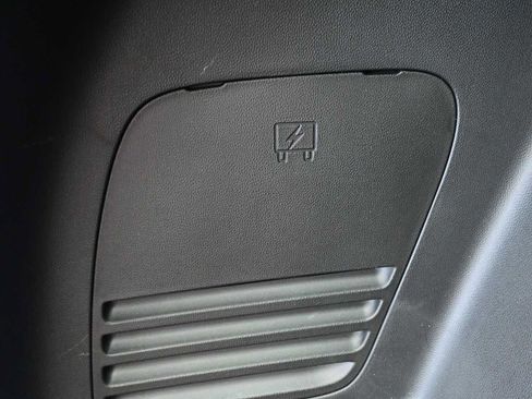 Used 2023 Buick Enclave Essence w/ Sport Touring Edition AWD/4WD image 66