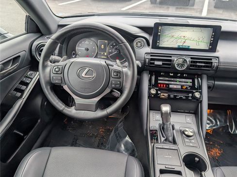 Certified 2025 Lexus IS 350 F Sport image 17
