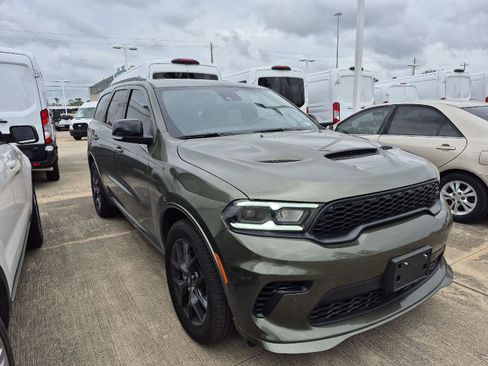 Used 2026 Dodge Durango GT image 2