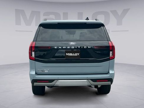 Certified 2026 Ford Expedition Platinum w/ Driver's Package AWD/4WD image 4