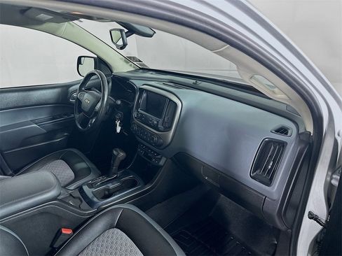 Used 2019 Chevrolet Colorado Z71 image 28