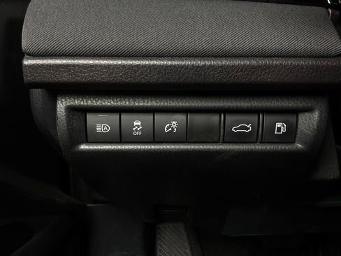 Used 2025 Toyota Camry LE FWD image 20