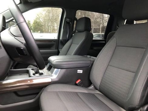 Used 2025 Chevrolet Silverado 2500 LT w/ Trail Boss Package image 13