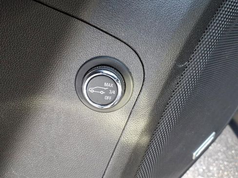 Used 2018 GMC Acadia Denali w/ Technology Package image 11