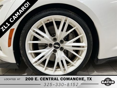 Used 2018 Chevrolet Camaro ZL1 image 28