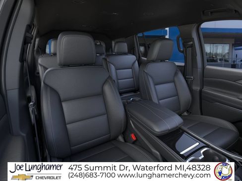 New 2027 Chevrolet Traverse LT w/ Midnight/Sport Edition AWD/4WD image 16