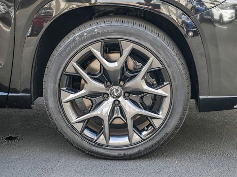 Used 2025 Lexus TX 500h AWD w/ Technology Package image 11