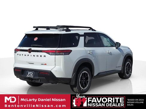 New 2026 Nissan Pathfinder Rock Creek image 5