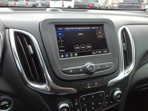 Certified 2024 Chevrolet Equinox LT image 21