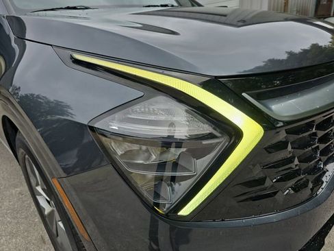 Used 2023 Kia Sportage SX image 13