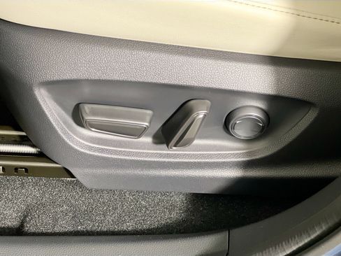 New 2026 Toyota Crown Limited image 15