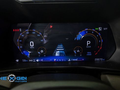 Used 2024 Chevrolet Colorado ZR2 w/ ZR2 Convenience Package III AWD/4WD image 14