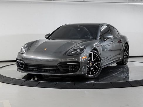 Certified 2023 Porsche Panamera Platinum Edition image 1