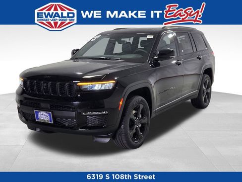 New 2025 Jeep Grand Cherokee L Limited w/ Luxury Tech Group II image 18