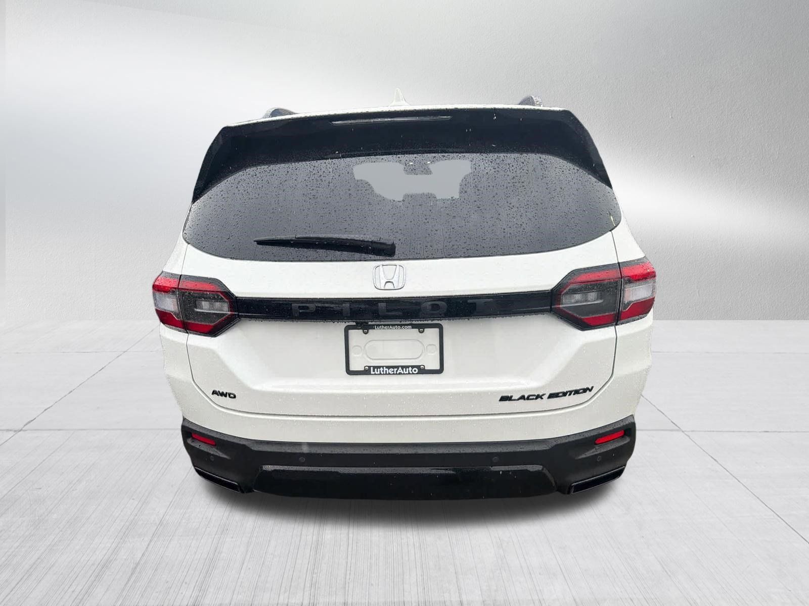 Used 2026 Honda Pilot Black Edition image 7
