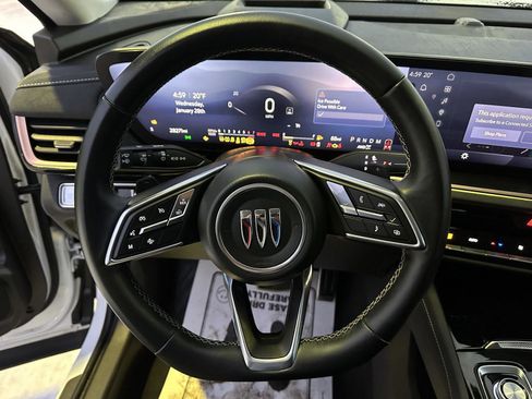 Used 2025 Buick Envision Sport Touring image 25