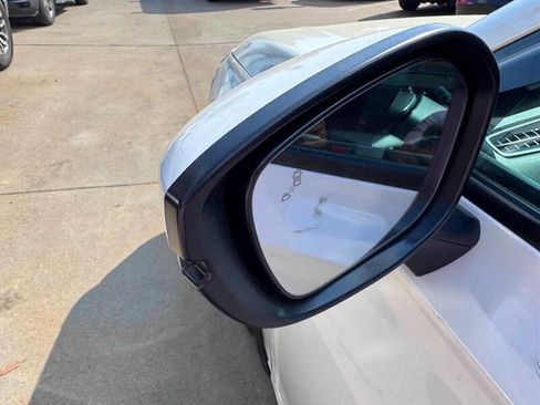 Used 2024 Honda Civic Touring image 9