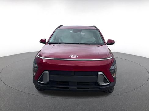 Used 2025 Hyundai Kona SEL image 4