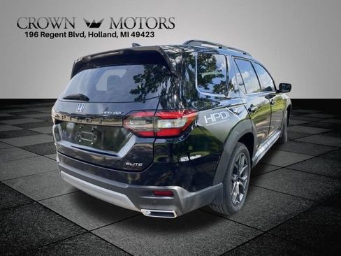 Used 2023 Honda Pilot Elite image 15
