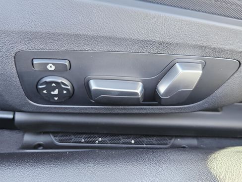 New 2026 BMW 840i Coupe w/ Driving Assistance Package image 19