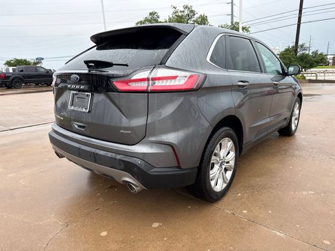 Used 2022 Ford Edge Titanium AWD/4WD image 7