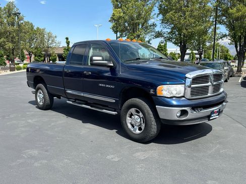 Used 2004 Dodge Ram 3500 Truck SLT w/ Trailer Tow Group AWD/4WD image 8